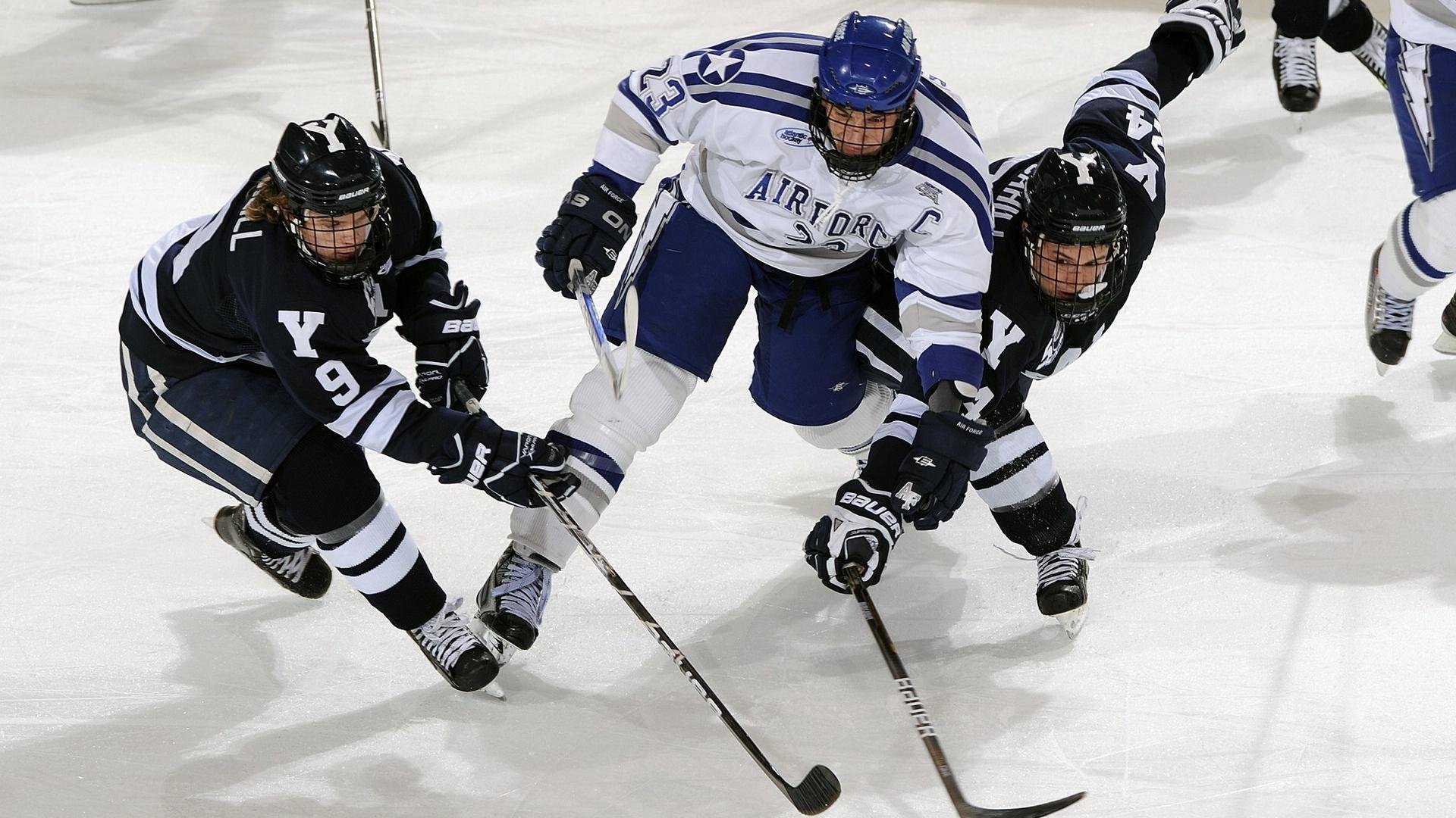 史上“最默契”极致配合:团队协作到让人惊叹的战术奇迹,团队配合默契度高